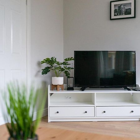 Villa Charming 3-Bed House In Newcastle Upon Tyne Esterno foto