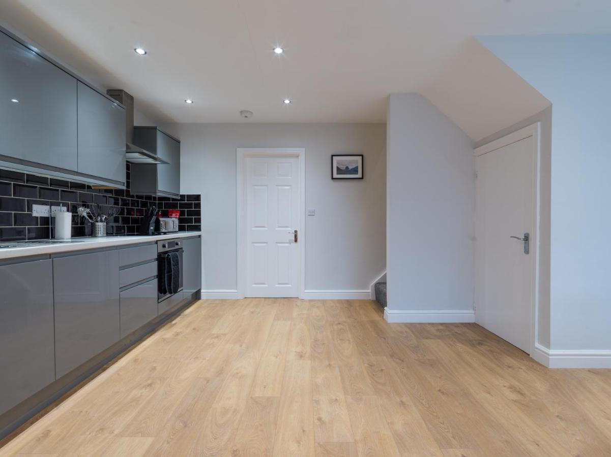 Villa Charming 3-Bed House In Newcastle Upon Tyne Esterno foto
