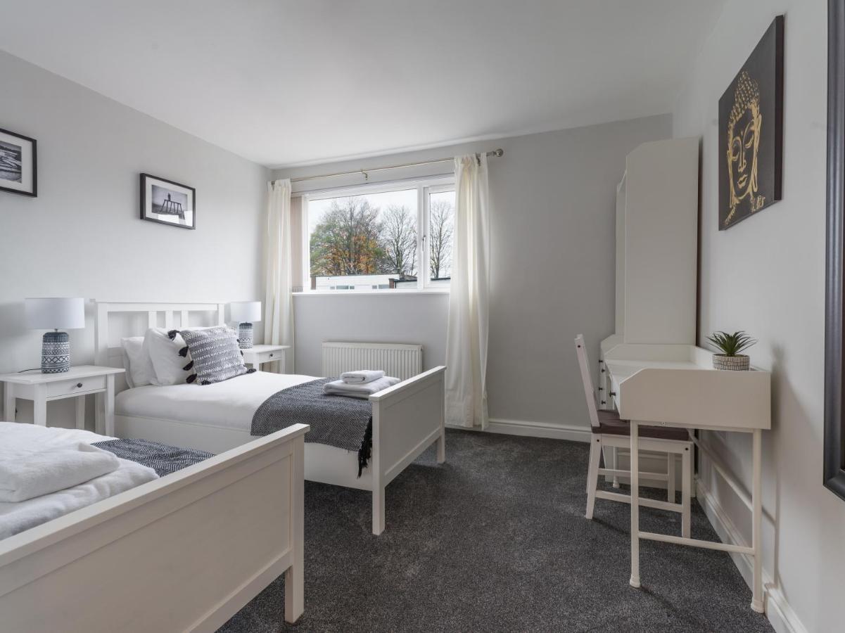 Villa Charming 3-Bed House In Newcastle Upon Tyne Esterno foto
