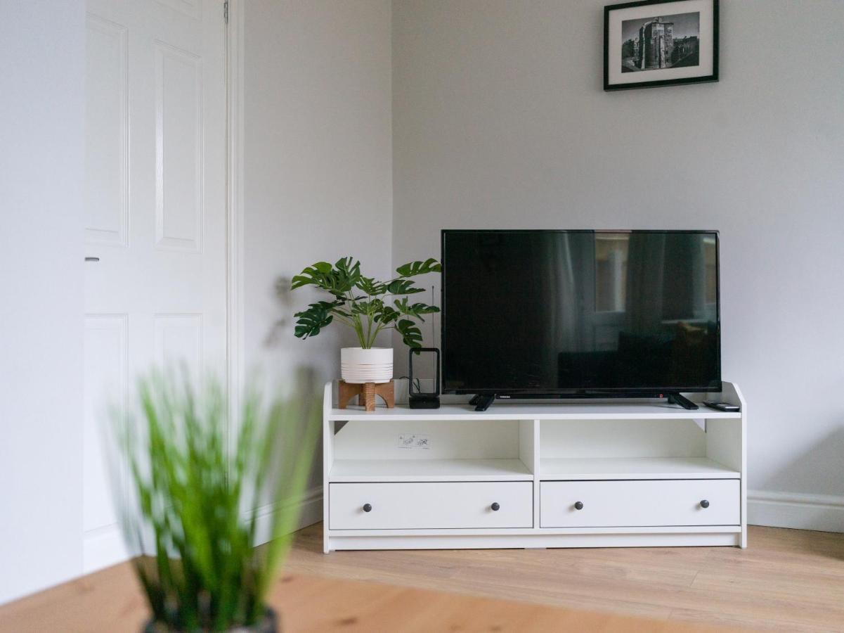 Villa Charming 3-Bed House In Newcastle Upon Tyne Esterno foto