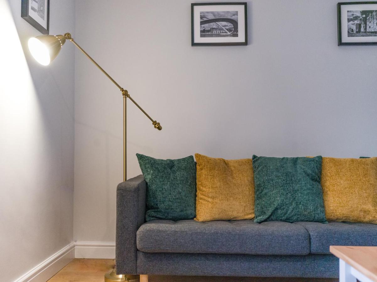 Villa Charming 3-Bed House In Newcastle Upon Tyne Esterno foto