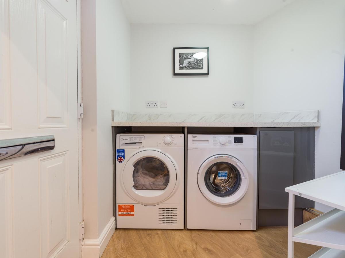 Villa Charming 3-Bed House In Newcastle Upon Tyne Esterno foto