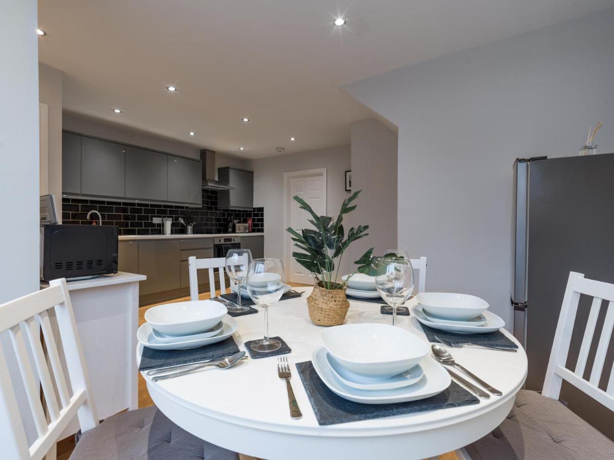Villa Charming 3-Bed House In Newcastle Upon Tyne Esterno foto